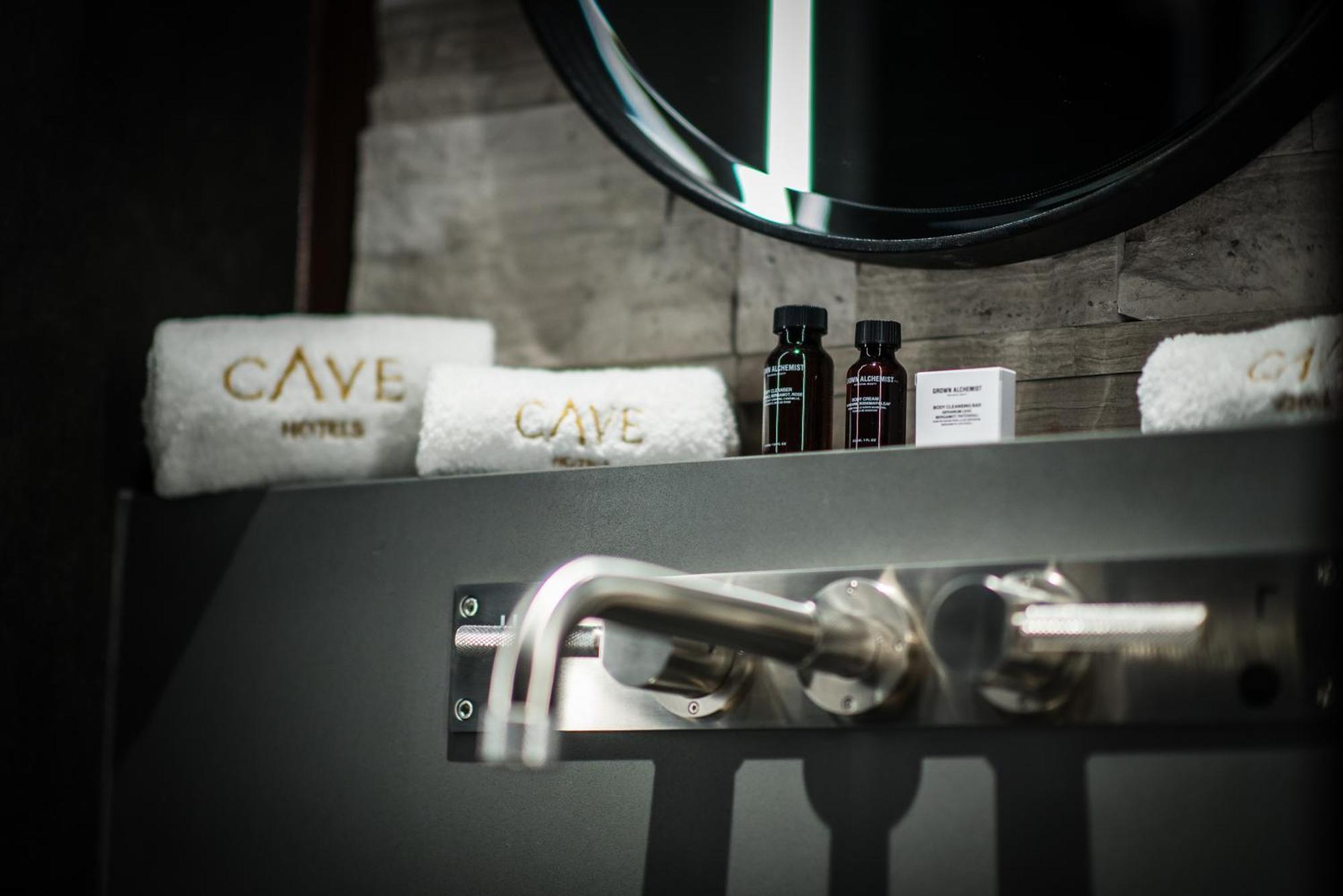 Cave & Golf Faversham